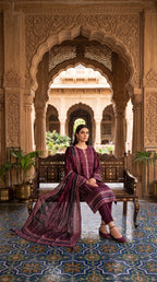 3 Piece Unstitched Printed Lawn Suit – Premium Summer Collection